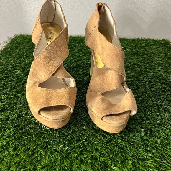 Michael Kors Shoes - Michael Kors Women's Camel Suede Heels